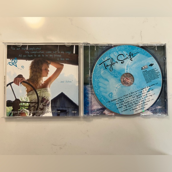 Taylor Swift CD Collection Lot - Picture 7 of 11